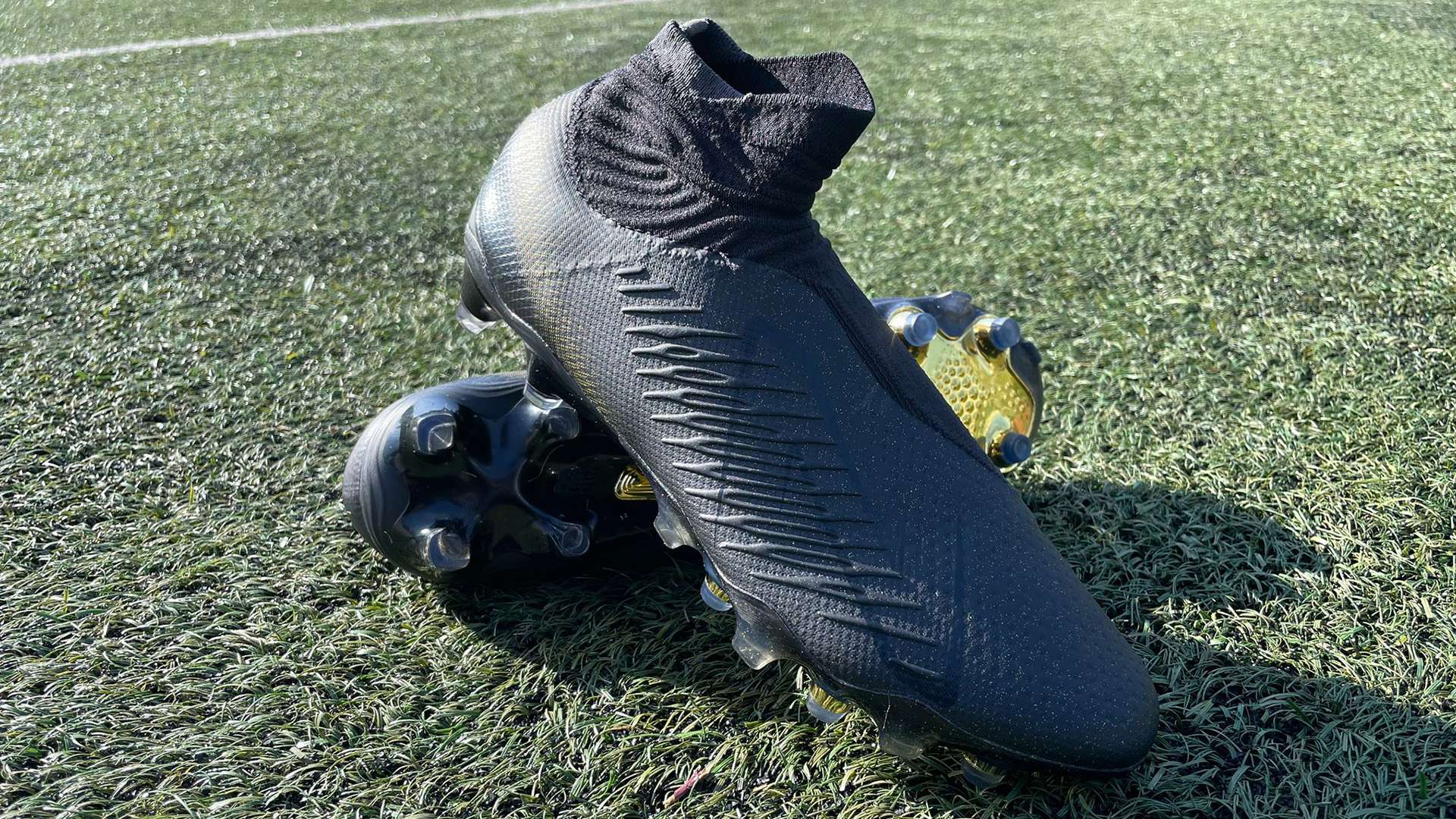 本联合主办