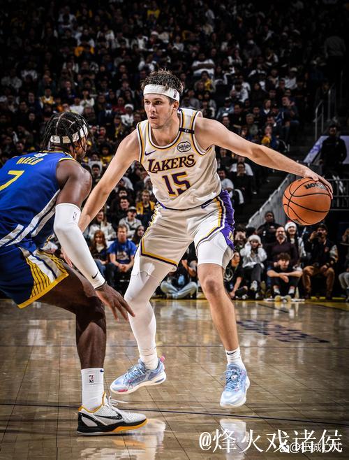 布里奇斯狂砍41分文班空砍42+18 尼克斯惊险击败马刺